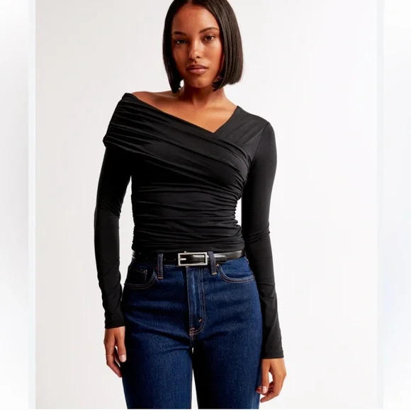 Abercrombie Off-Shoulder Drape Top - Picture 1 of 3